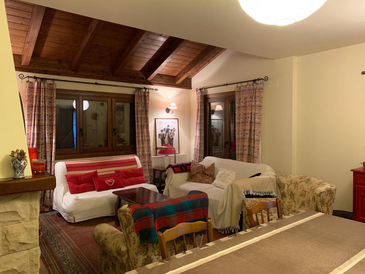 Chalet En El Pirineo De Aragon Neril Esterno foto