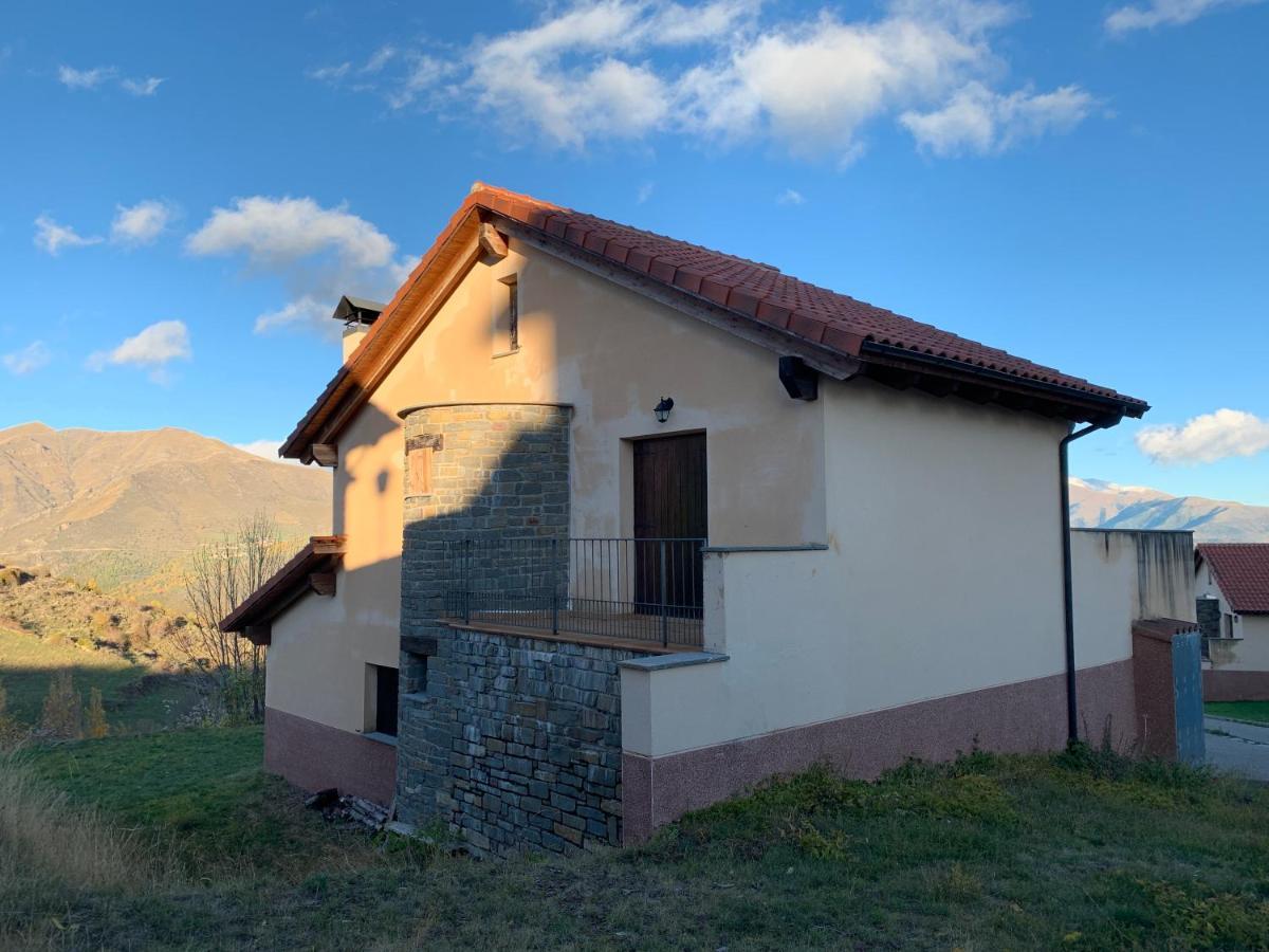 Chalet En El Pirineo De Aragon Neril Esterno foto